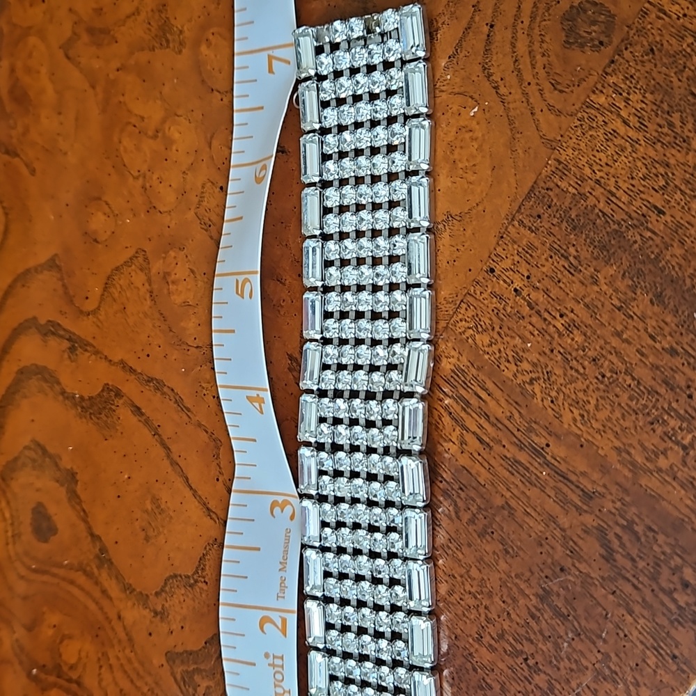 Vintage Rhinestone Bracelet - Picture 6 of 6